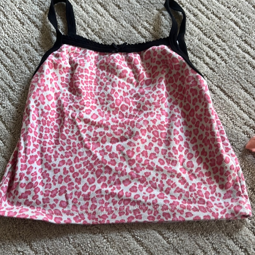 Pink cheetah cropped tank top